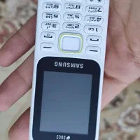 گوشی ساده ساموسنگ نو میباشد