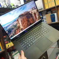 دل Xps با پردازنده Hqو گرافیک 4g و صفحه 4k