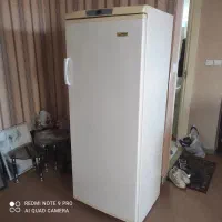 یخچال فریزر ارج کاملا سالم و تمیز