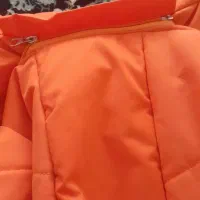 کاپشن|لباس|تهران, مظاهری|دیوار