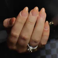 خدمات ناخن دریا