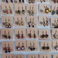 گوشواره سنتی و سنجاق گل سینه|بدلیجات|پرند, فاز ۶|دیوار