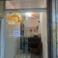 یک دهنه مغازه به رهن کامل داده میشود