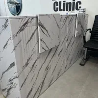 یک عدد کانتر پذیرش،ترولی چوبی دو عدد، پلاستیکی سه