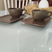 دو عدد فنجان و سینی لته و چای
