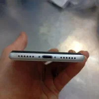 iPhone se 2020|موبایل|مشهد, ده دی|دیوار