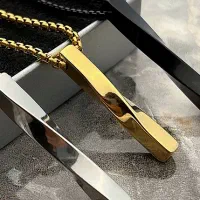شیک پوش با گردنبند مردانه نقره ای مدل پیچ خورده|بدلیجات|تهران, قلهک|دیوار