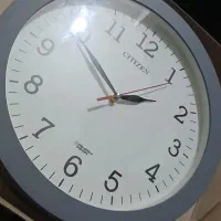 ساعت دیواری