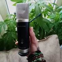 میکروفون USB کارت صدا سرخود