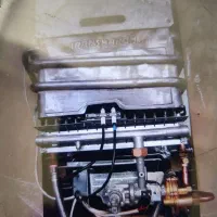 تعمیرو سرویس آبگرمکن وپکیج