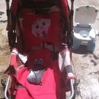 کالسکه و توالت فرنگی کودک