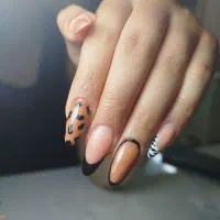 خدمات کاشت ناخن تربت جام|خدمات آرایشگری و زیبایی|تربت جام, شاد|دیوار