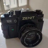 دوربین zenit  سالم وبرای کلکسیون