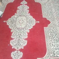 یک عدد قالی ۱۲ متری و میزتلوزون MDF