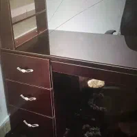 میز کاشت ناخن