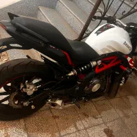 بنلی جفت ۳۱۰ یا۳۰۰