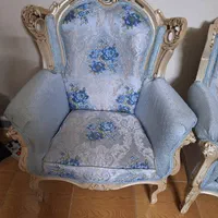 ۲ دست مبل کلاسیک و راحتی