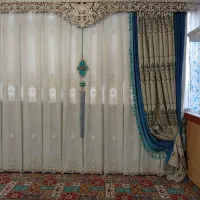 پرده با یالان وقاب بالاش درحدنو مناسب جهیزیه