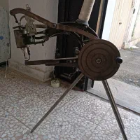 چرخ کفاشی رو دوخت وچرم دوز|ماشین‌آلات صنعتی|لاهیجان, لاشیدان|دیوار