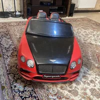 ماشین شارژی کنترل دار|اسباب‌بازی بچه|شیراز, ریشمک|دیوار