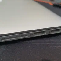 مک بوک پرو رتینا|رایانه همراه|نی‌ریز, |دیوار