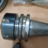 تعدادی فرز تراشکاری و بلبرینگ  وسه نظام  اصل|ماشین‌آلات صنعتی|بهارستان, |دیوار
