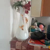 گلدان بدون گل