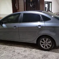 جک j4 بسیار کمکار مشابه صفر