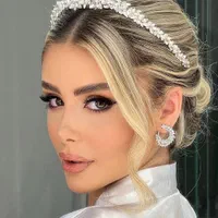 ۶۰ درصد تخفیف پکیج عروس میکاپ و شینیون و...|خدمات آرایشگری و زیبایی|علی‌آباد کتول, |دیوار