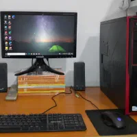 کیس و مانیتور