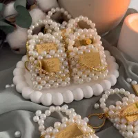گیفت عروس مرواریدی