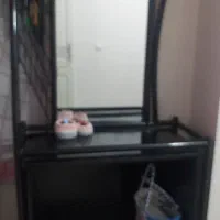 تخت خواب اهنی رنگ کوره ای سفید + میز اینه