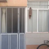 در و پنجره آهنی سنگین و بدون پوسیدگی بدون چهار چوب|مصالح و تجهیزات ساختمان|همدان, |دیوار