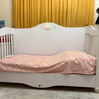 تخت کودک کارکرده همراه با تشک|اسباب و اثاث بچه|تهران, شهرک نفت|دیوار