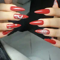 کاشت ناخن در دروازه تهران ( میدان جمهوری اسلامی )