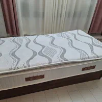 تشک تخت کاملا نو خارجی برند دکتر هیلکس|تشک تختخواب|تهران, چیذر|دیوار