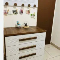 همخونه-همخانه