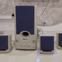 تعدادی اسپیکر، پرینتر و دستگاه گیرنده و ps|قطعات و لوازم جانبی رایانه|اندیشه, اندیشه فاز ۱|دیوار