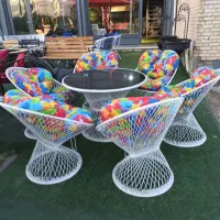 فروشنده خانم