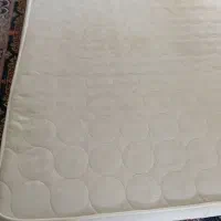 تشک دو نفره کاملا سالم بدون پارگی