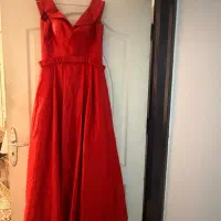 تعدادی لباس مجلسی و بیرونی سایز۳۶/تا۴۲