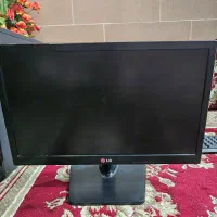 فروش کامپیوتر به همراه مانیتور و کیبرد|رایانه رومیزی|قشم, |دیوار