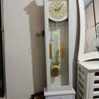 ساعت ایستاده
