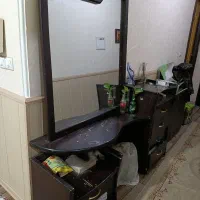 آیینه و دراور و جاکفشی