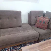 یک عدد مبل تکی