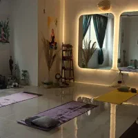 سالن  تخصصی یوگا