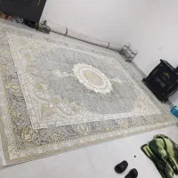 فرش نو به قیمت ۱۲ متری ۱۵۰۰شانه گل برجسته