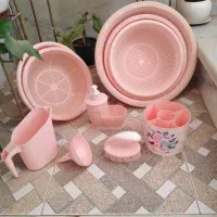 ظروف پلاستیکی و آشپزخانه