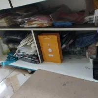 پیشخوان بوتیک و قفسه دیواری بزرگ با کیفیت و تمیز|فروشگاه و مغازه|رشت, حافظ آباد|دیوار