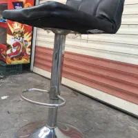 صندلی جلو اوپنی چرم|مبلمان خانگی و میز عسلی|بندر انزلی, سپه|دیوار